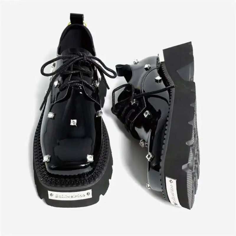 Sandals - Женские лоферы на платформе с кристаллами,