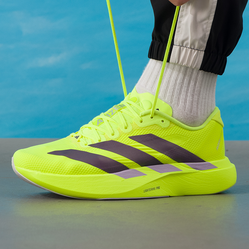 Мужская обувь Adidas, оригинал – обзор и цена Lightweight Road Running Shoes